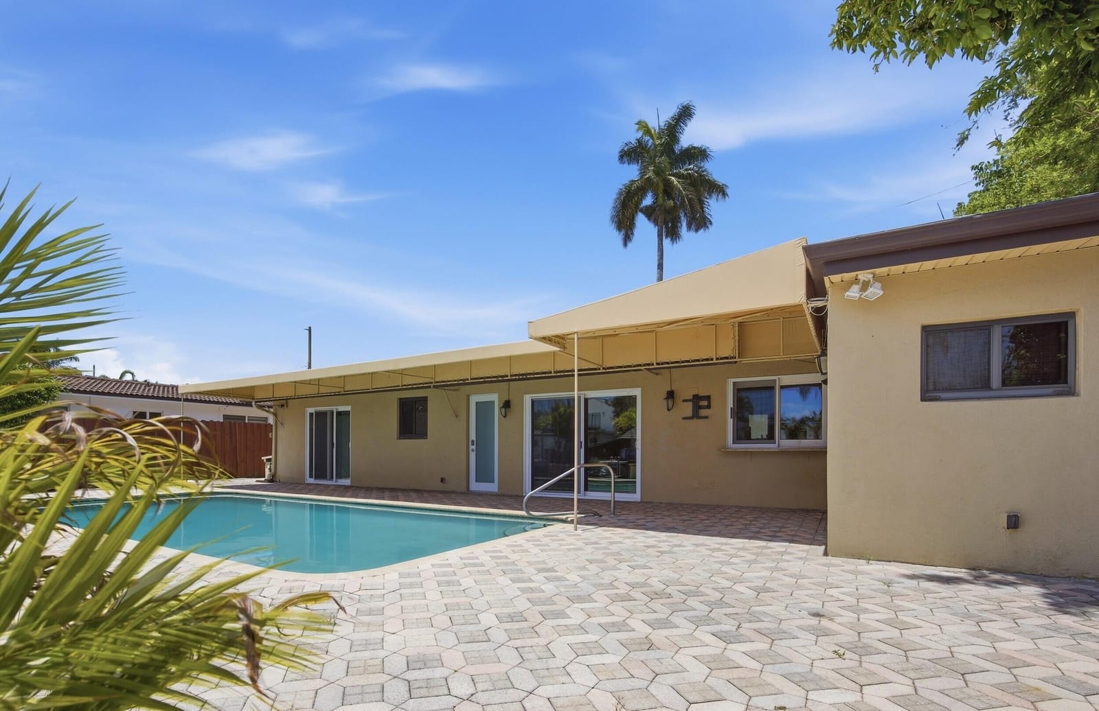 730 SE 3rd Terrace, Pompano Beach, FL 33060 photo 13