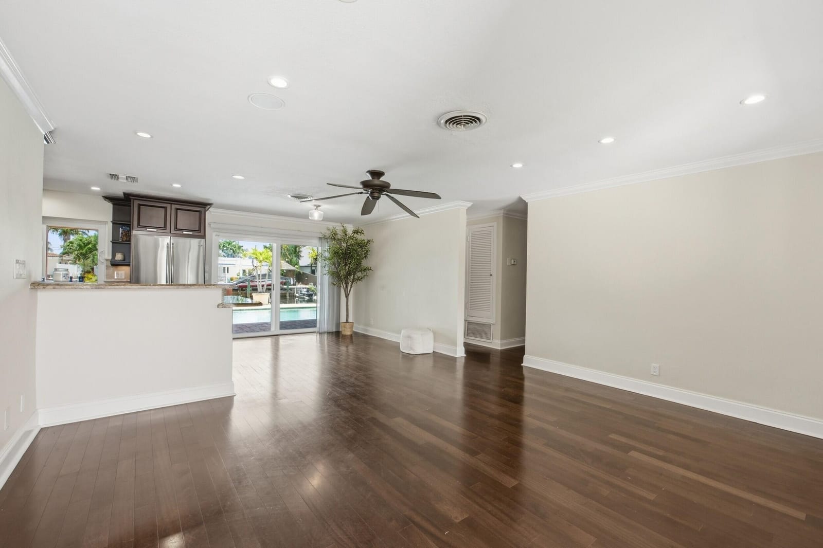 730 SE 3rd Terrace, Pompano Beach, FL 33060 photo 19