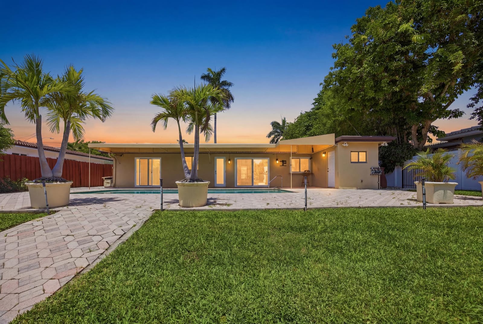 730 SE 3rd Terrace, Pompano Beach, FL 33060 photo 10