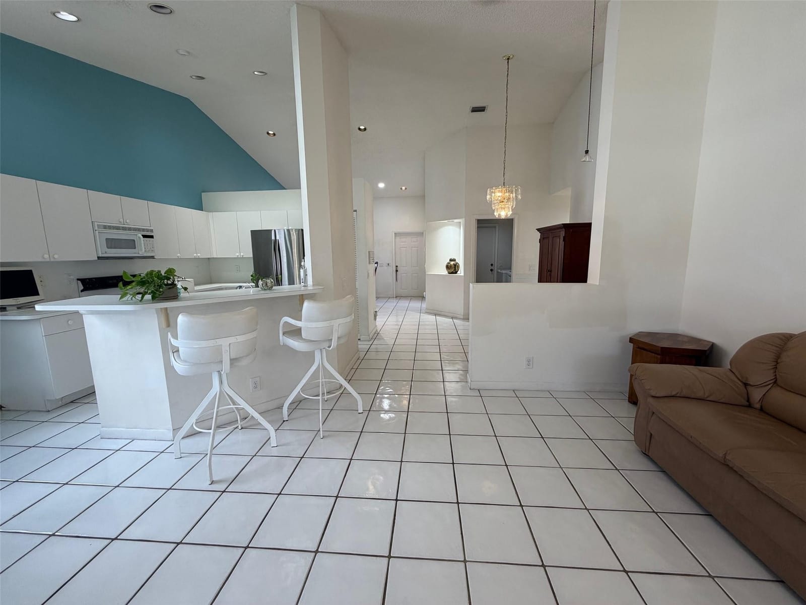 853 Sand Creek Circle, Weston, FL 33327 photo 2