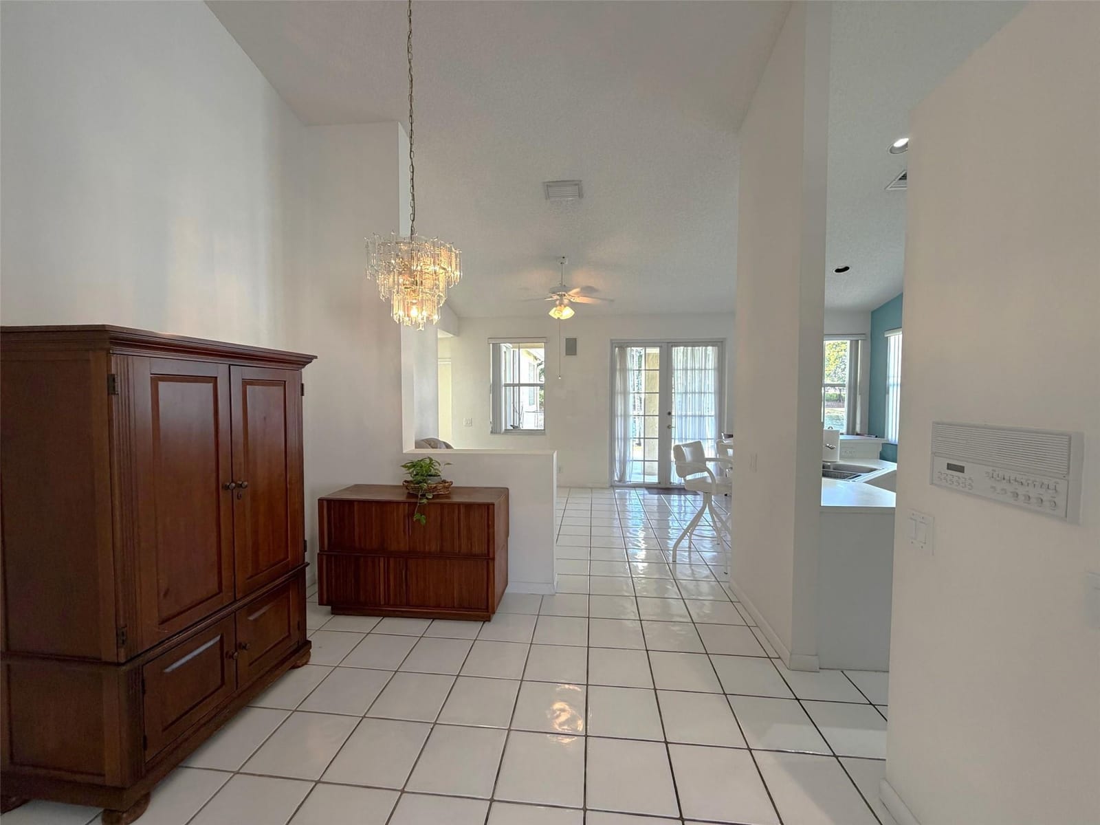 853 Sand Creek Circle, Weston, FL 33327 photo 13