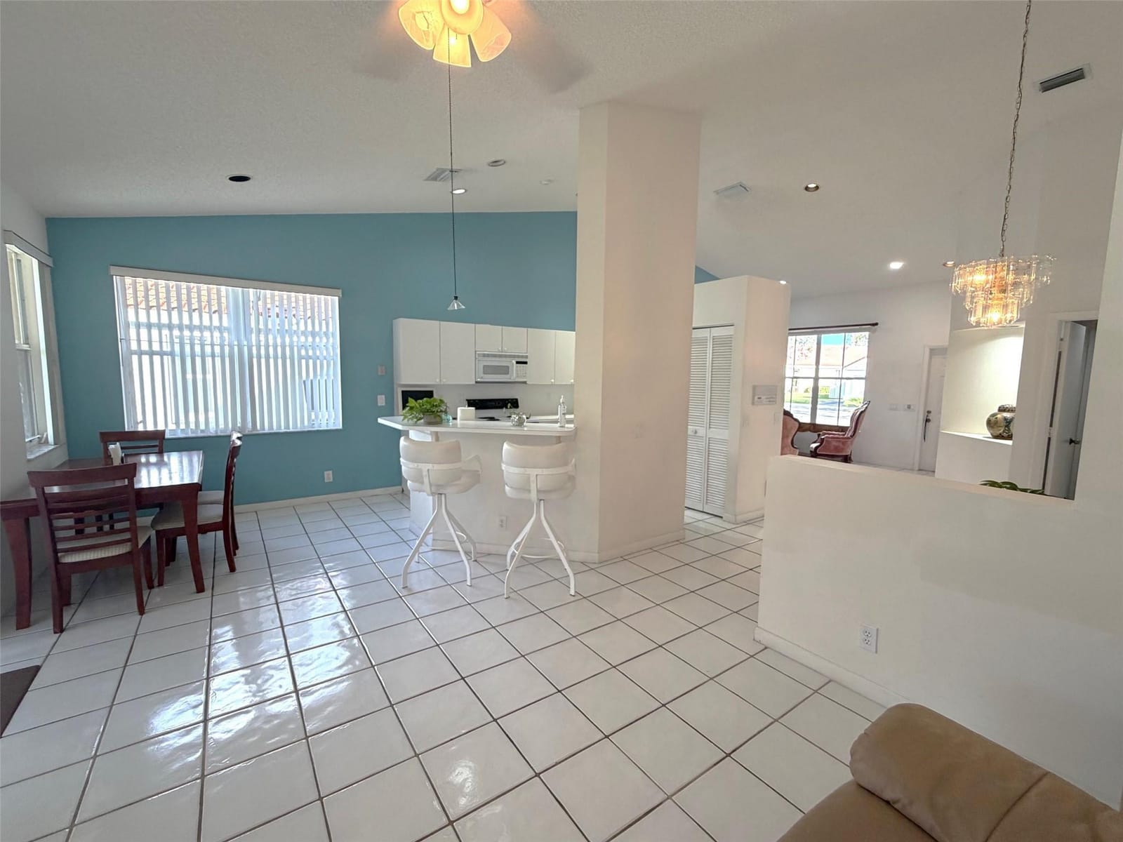 853 Sand Creek Circle, Weston, FL 33327 photo 14