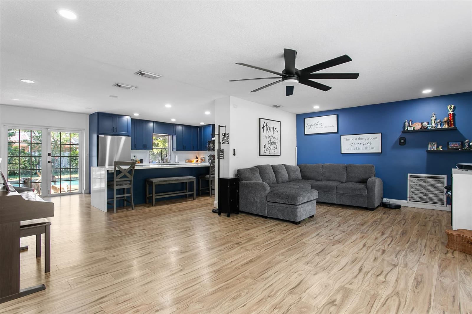 846 Ramblewood Drive — photo 2