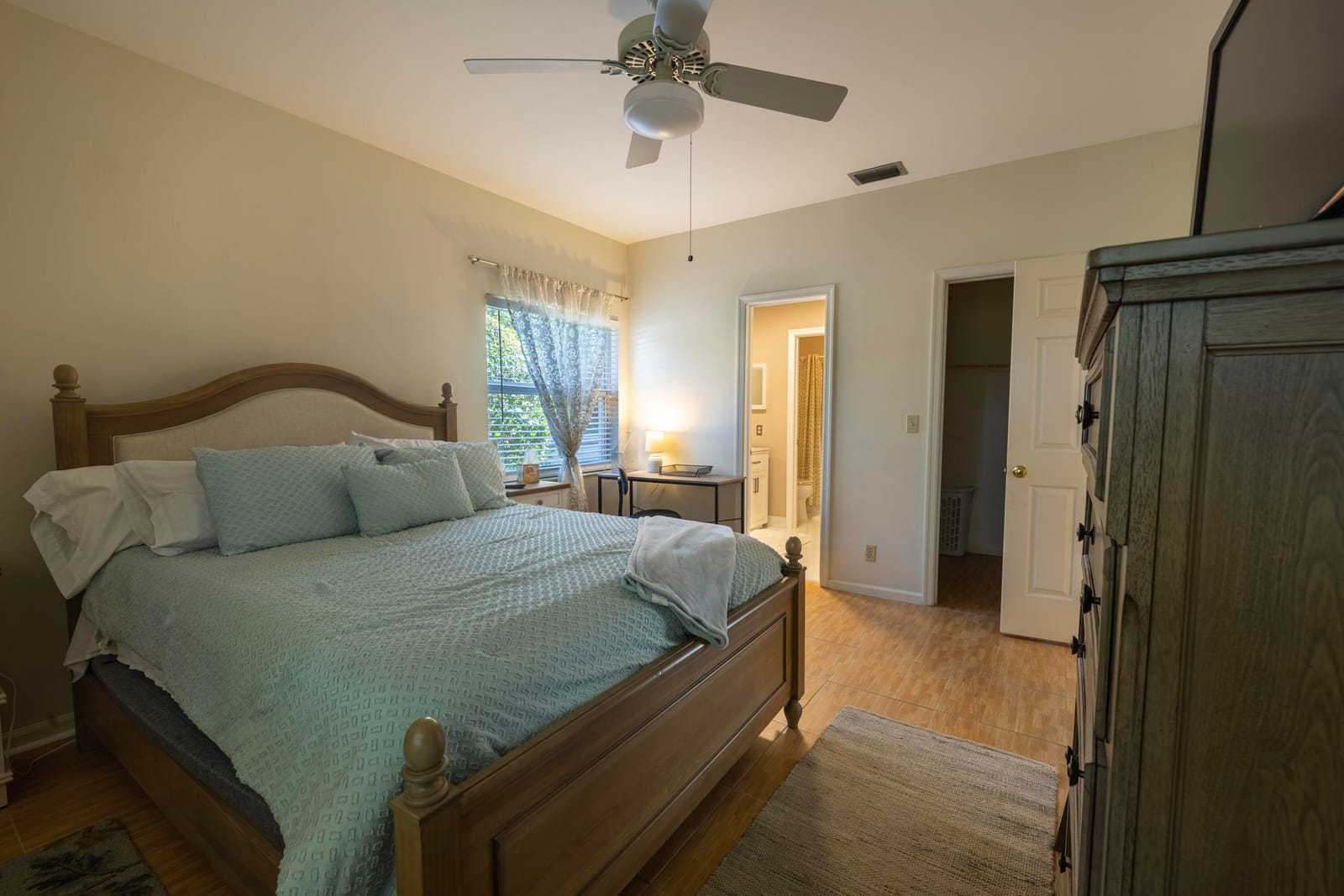 10195 Greentrail Drive — photo 10