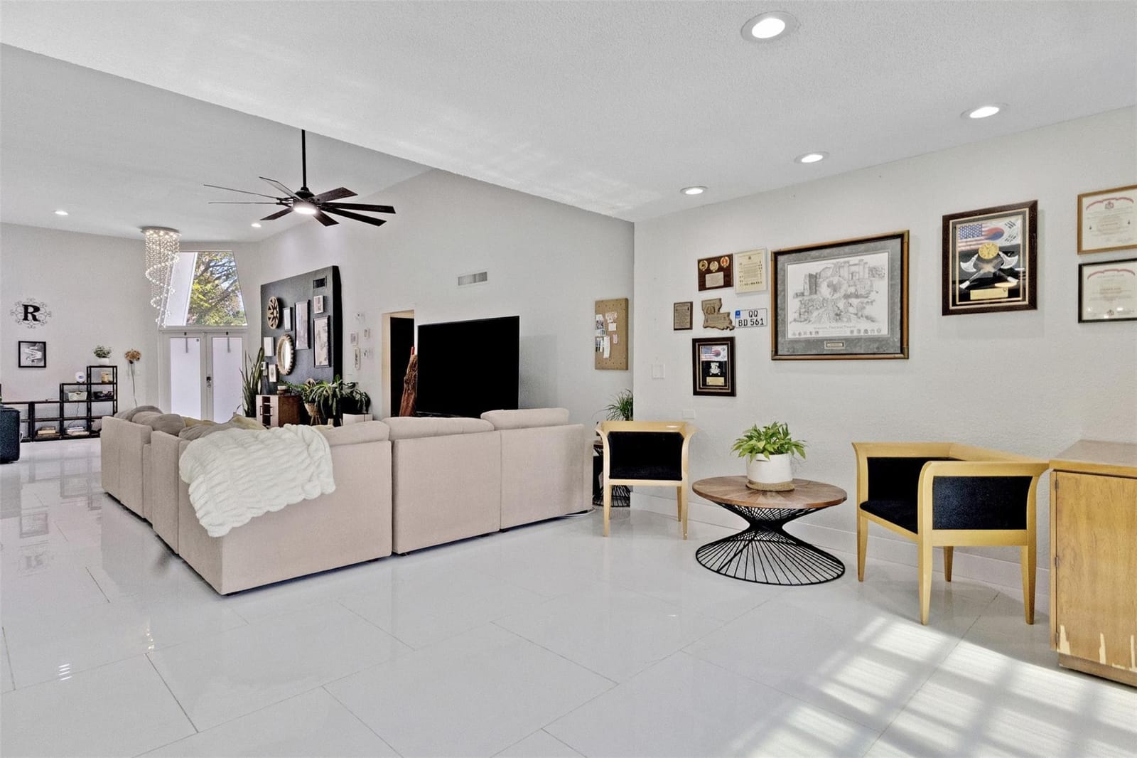 5702 Melaleuca Drive, Tamarac, FL 33319 photo 13