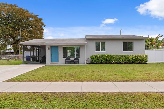 1730 SW 65th Avenue, sold in Broadview Country Club, North Lauderdale, FL