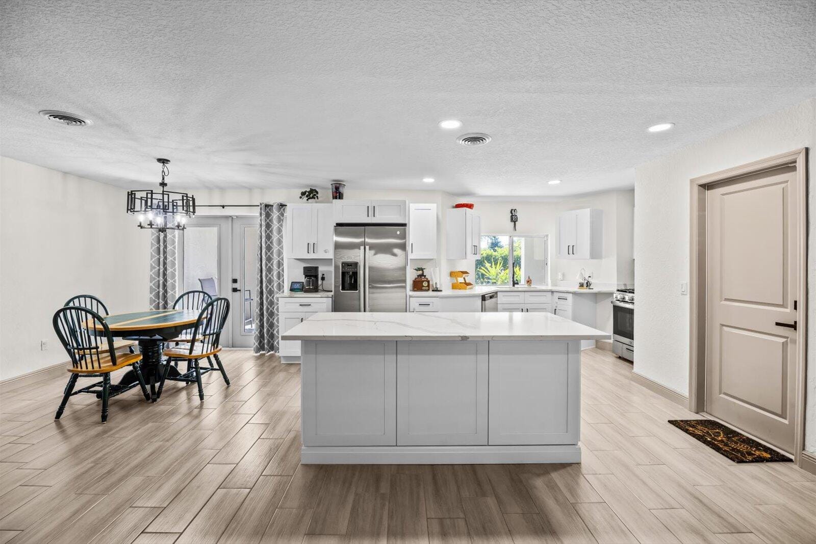 907 Antigua Avenue — photo 12