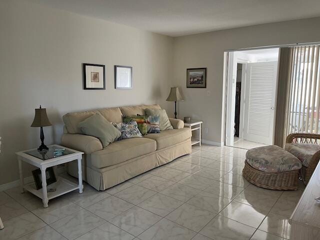 2895 Crosley Drive W I, West Palm Beach, FL 33415 photo 2