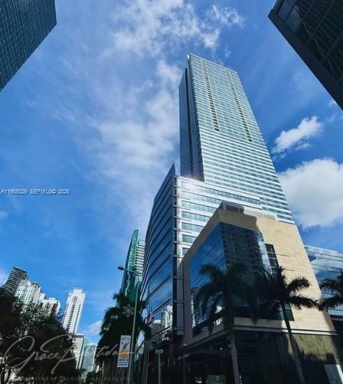 1435 Brickell Avenue 3508 — photo 2