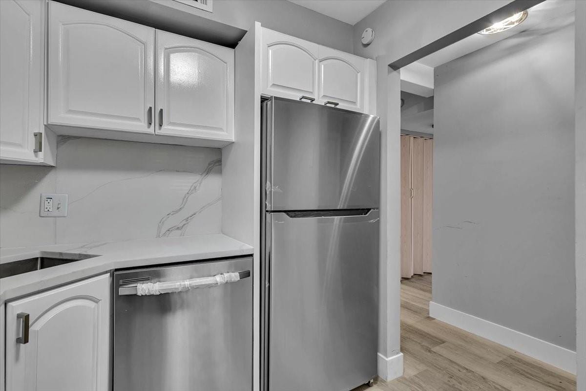 8380 Lagos De Campo Boulevard 110 — photo 9