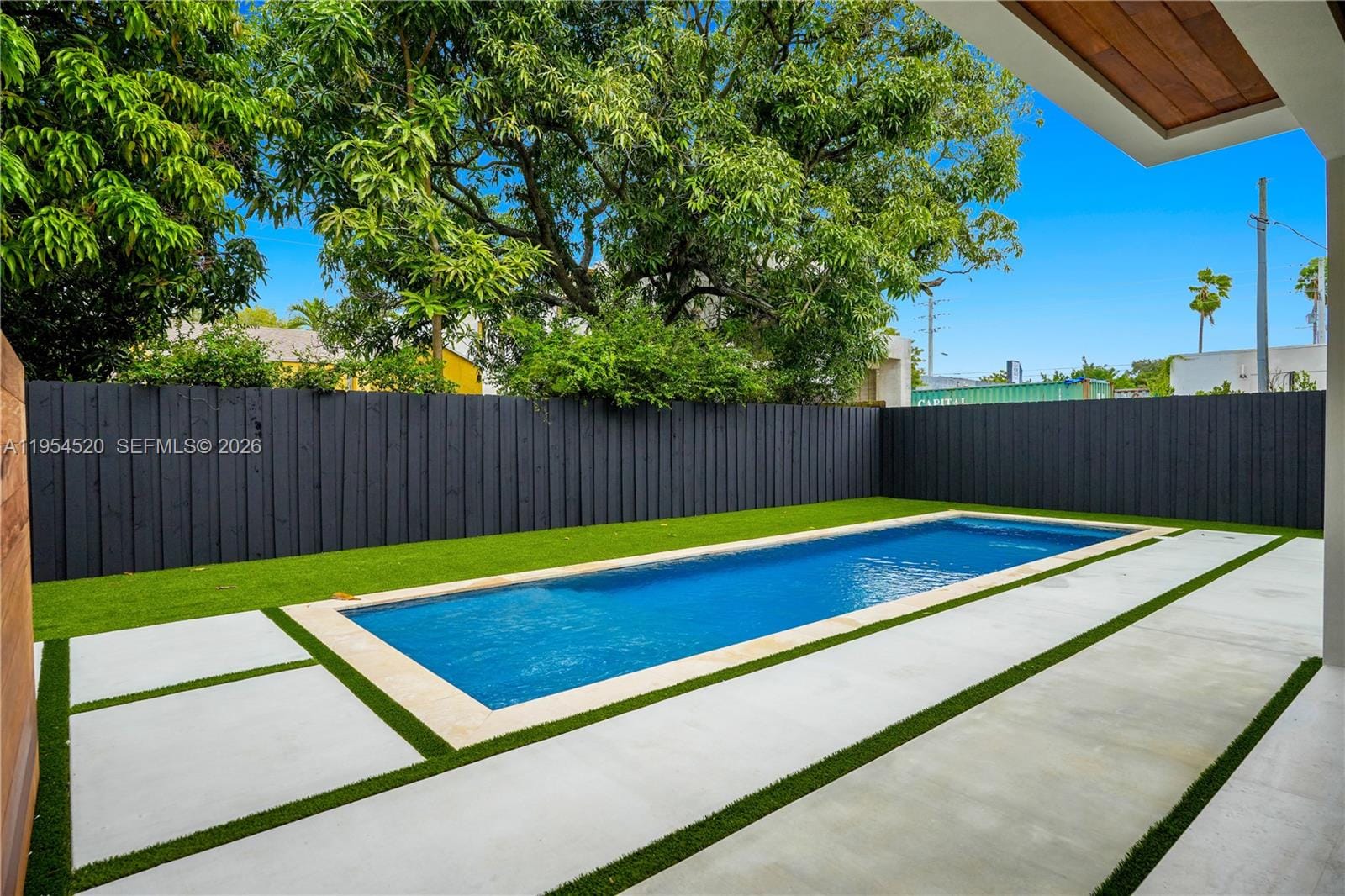 229 NW 42nd Street — photo 8