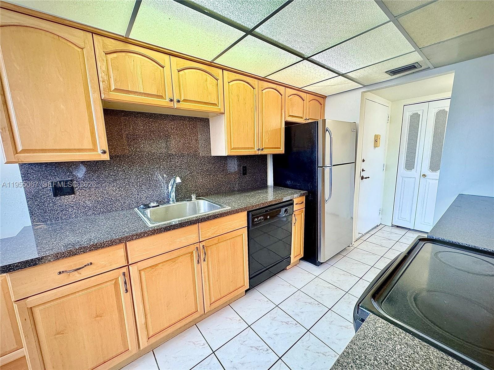 1100 Saint Charles Place 411, Pembroke Pines, FL 33026 photo 17