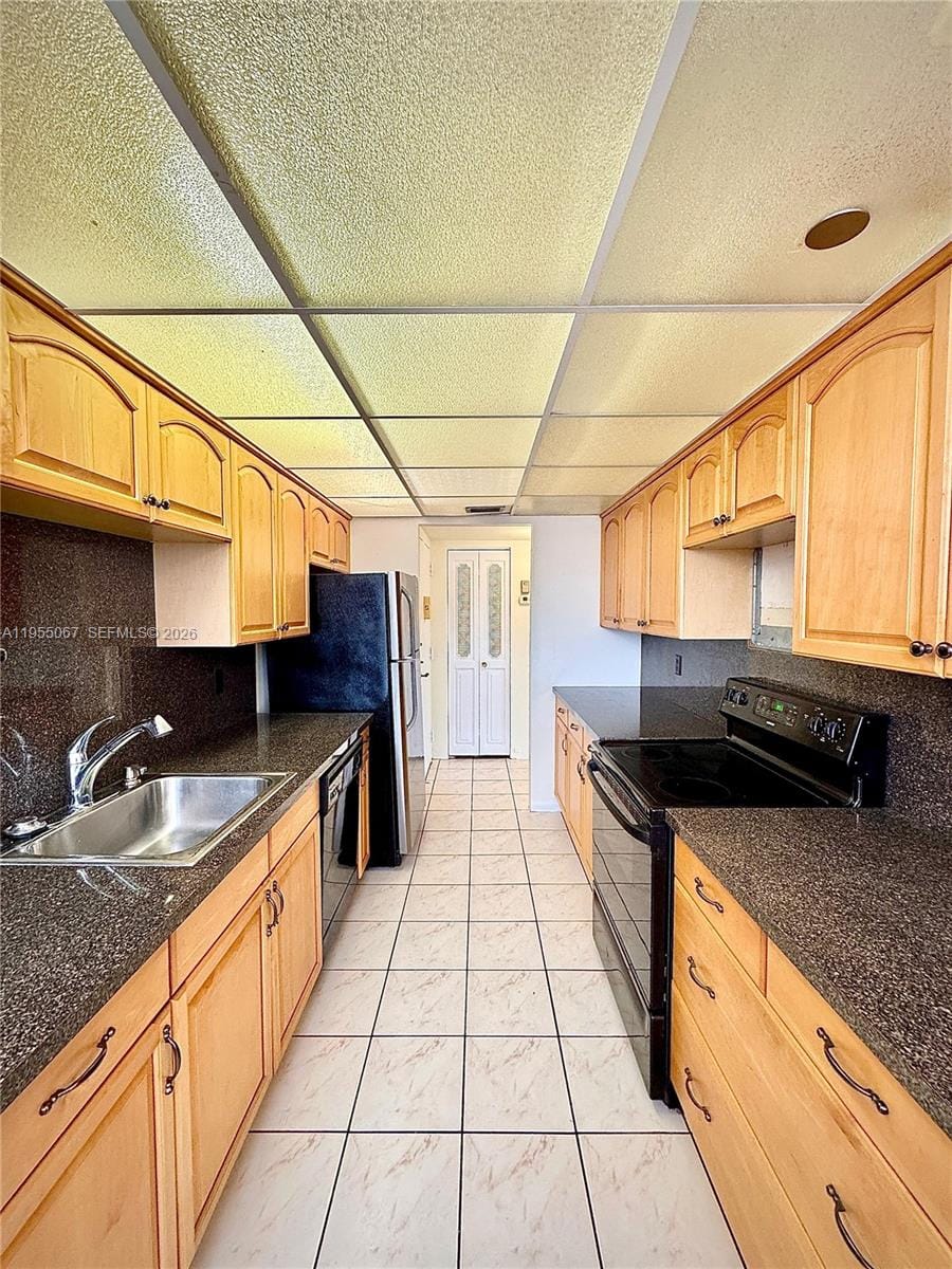 1100 Saint Charles Place 411, Pembroke Pines, FL 33026 photo 19