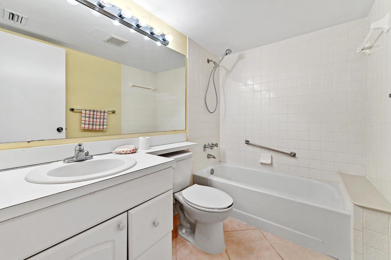 1106 Green Pine Boulevard G3, West Palm Beach, FL 33409 photo 13