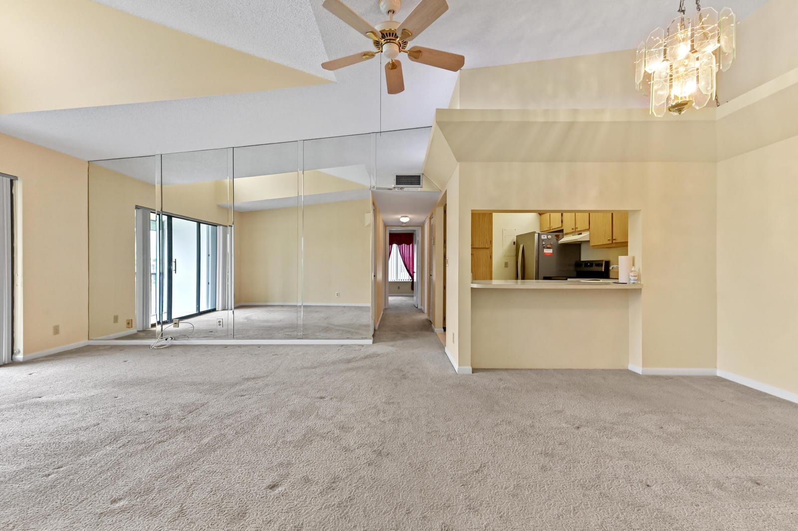 1106 Green Pine Boulevard G3, West Palm Beach, FL 33409 photo 3