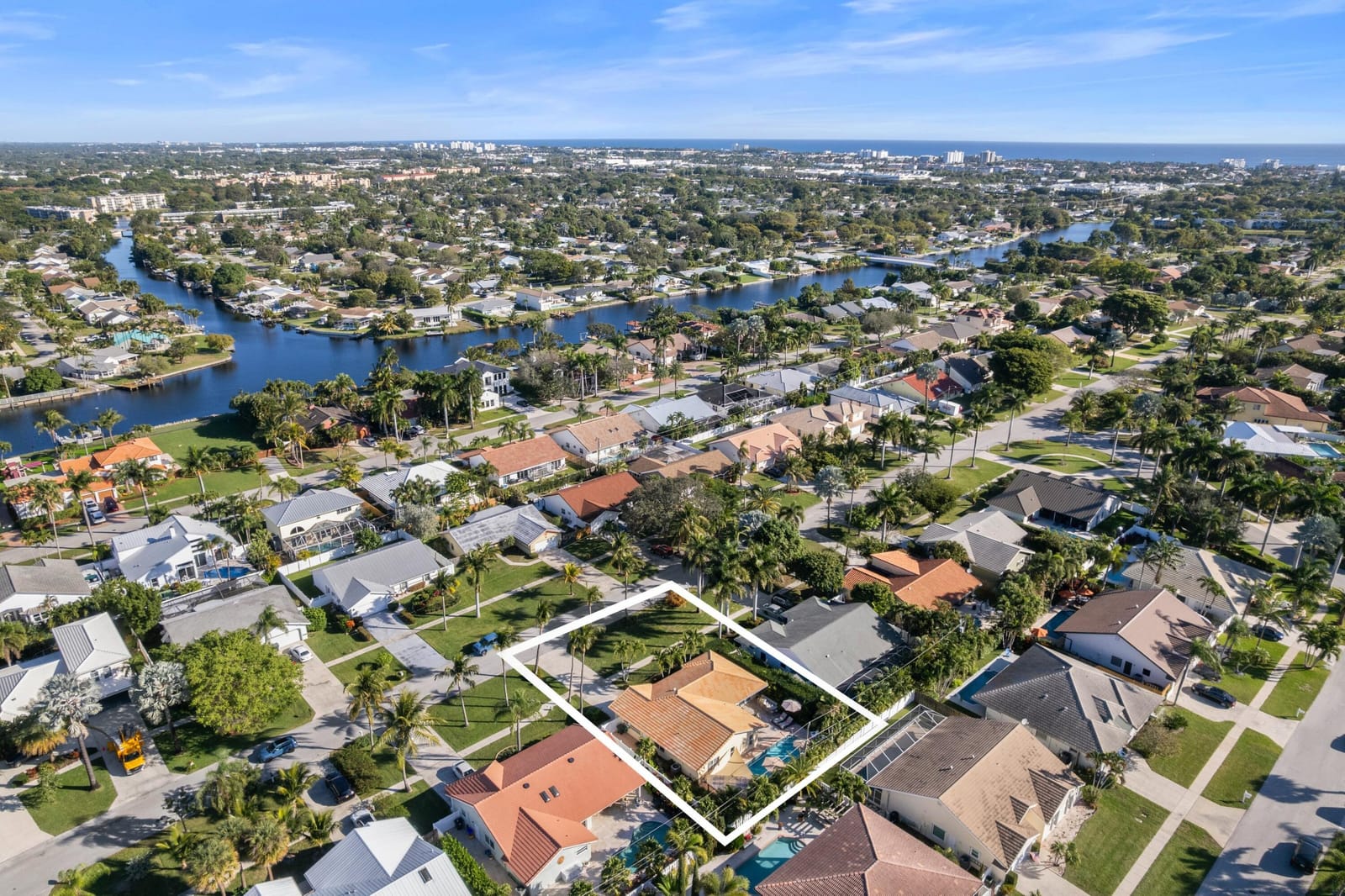340 N Country Club Boulevard, Boca Raton, FL 33487 photo 30