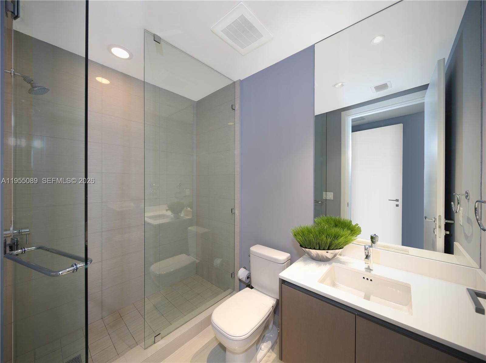 3300 NE 188th Street 315 — photo 10
