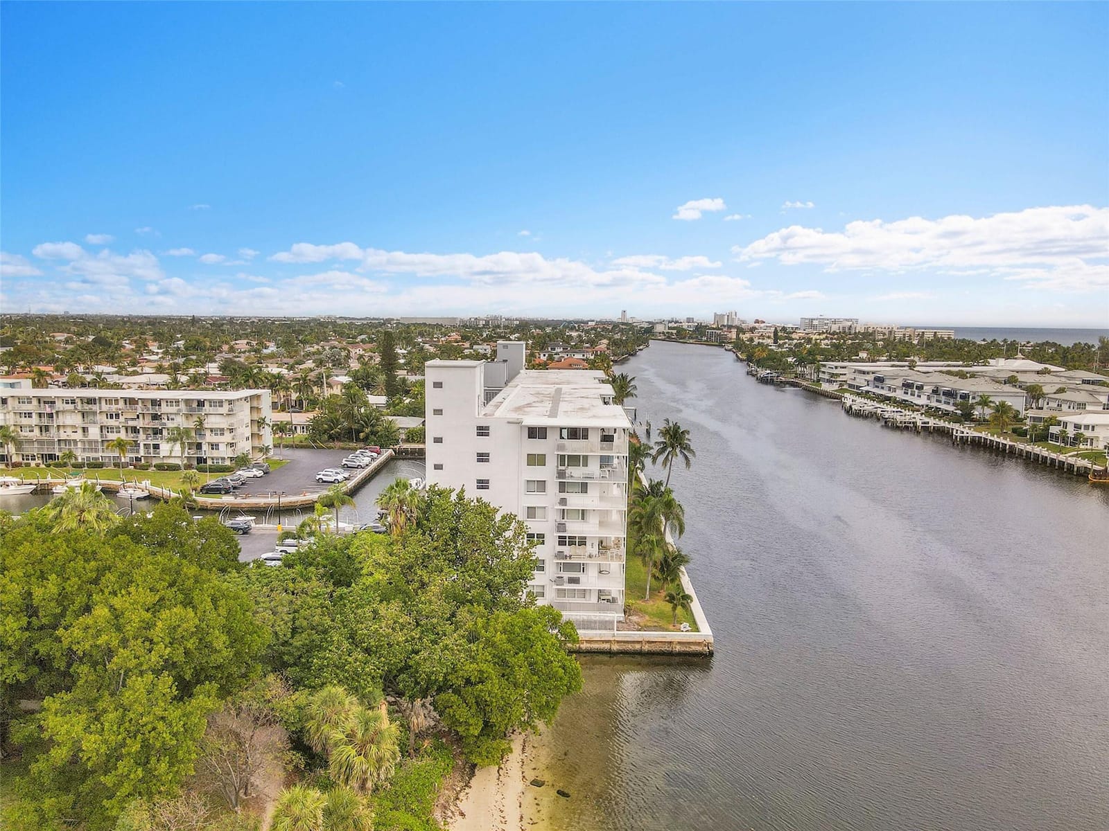 1536 SE 15th Court 310, Deerfield Beach, FL 33441 photo 8