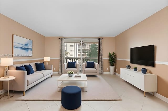 301 NE 14th Avenue 307, Hallandale Beach, FL 33009