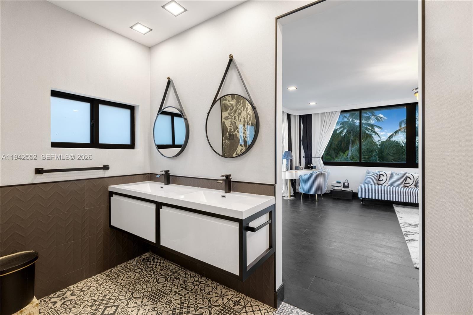 8005 Noremac Avenue, Miami Beach, FL 33141 photo 13