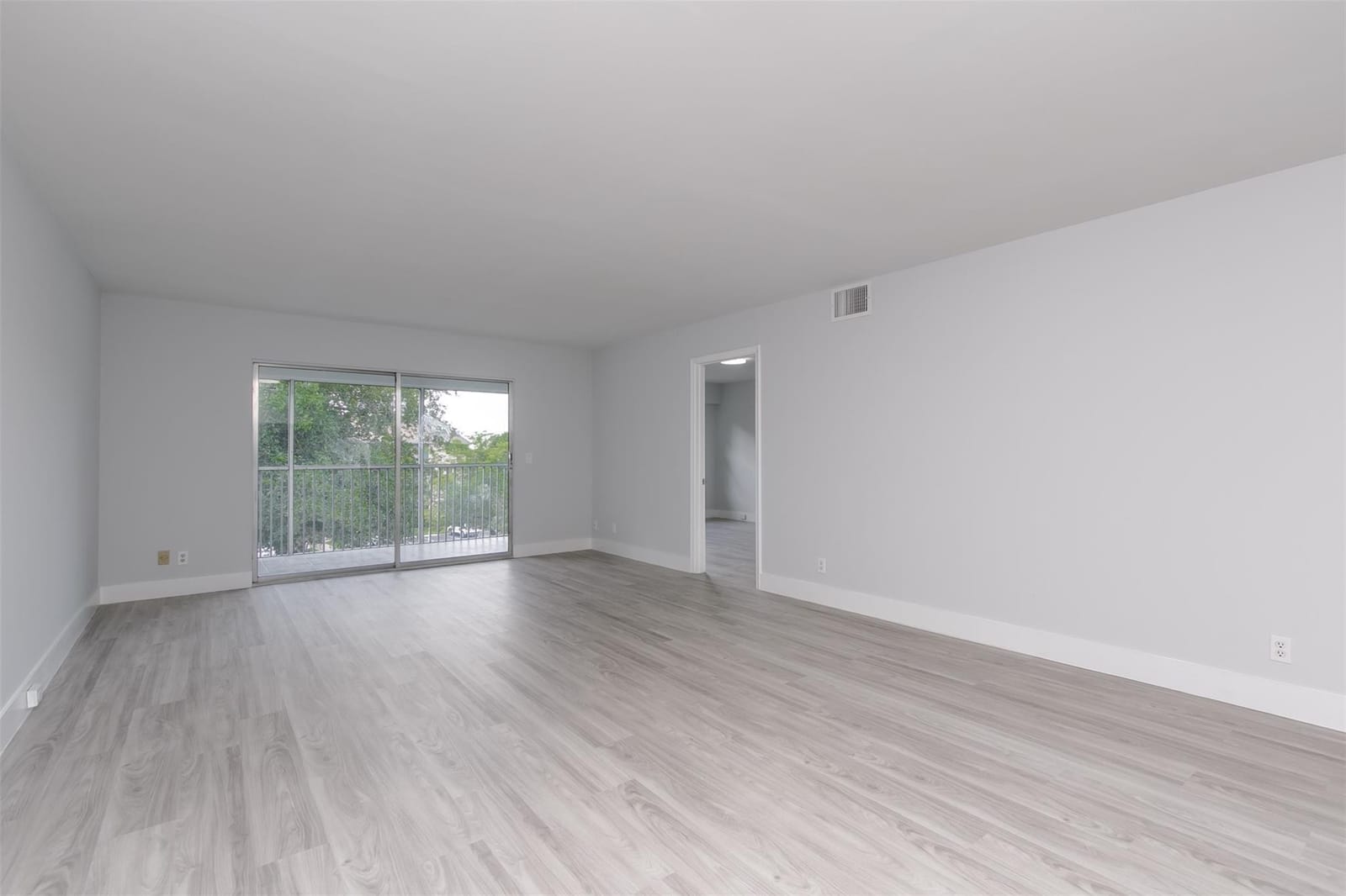 12600 SW 5th Court 408l, Pembroke Pines, FL 33027 photo 17