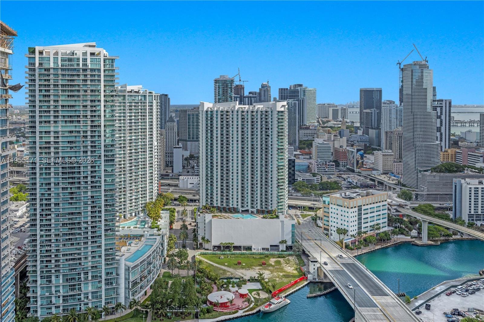 88 SW 7th Street 3711, Miami, FL 33130 photo 16