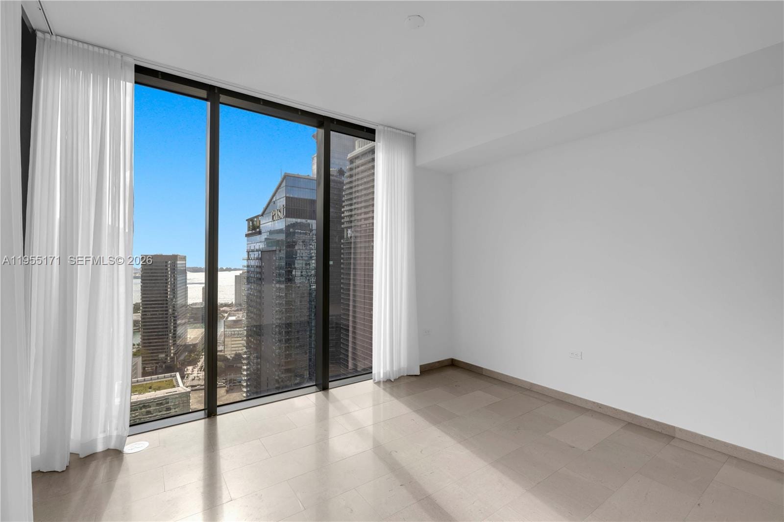 88 SW 7th Street 3711 — photo 3