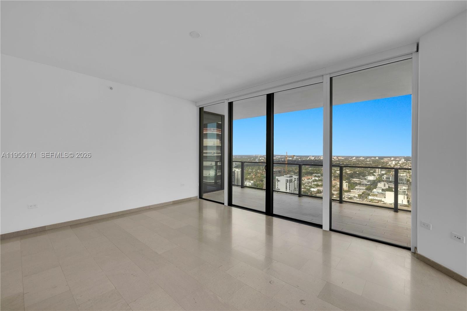 88 SW 7th Street 3711, Miami, FL 33130 photo 27