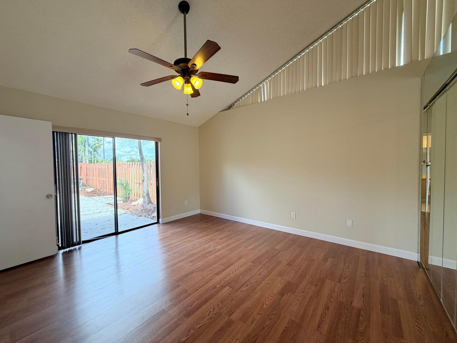 1040 Summit Place Circle B, West Palm Beach, FL 33415 photo 22