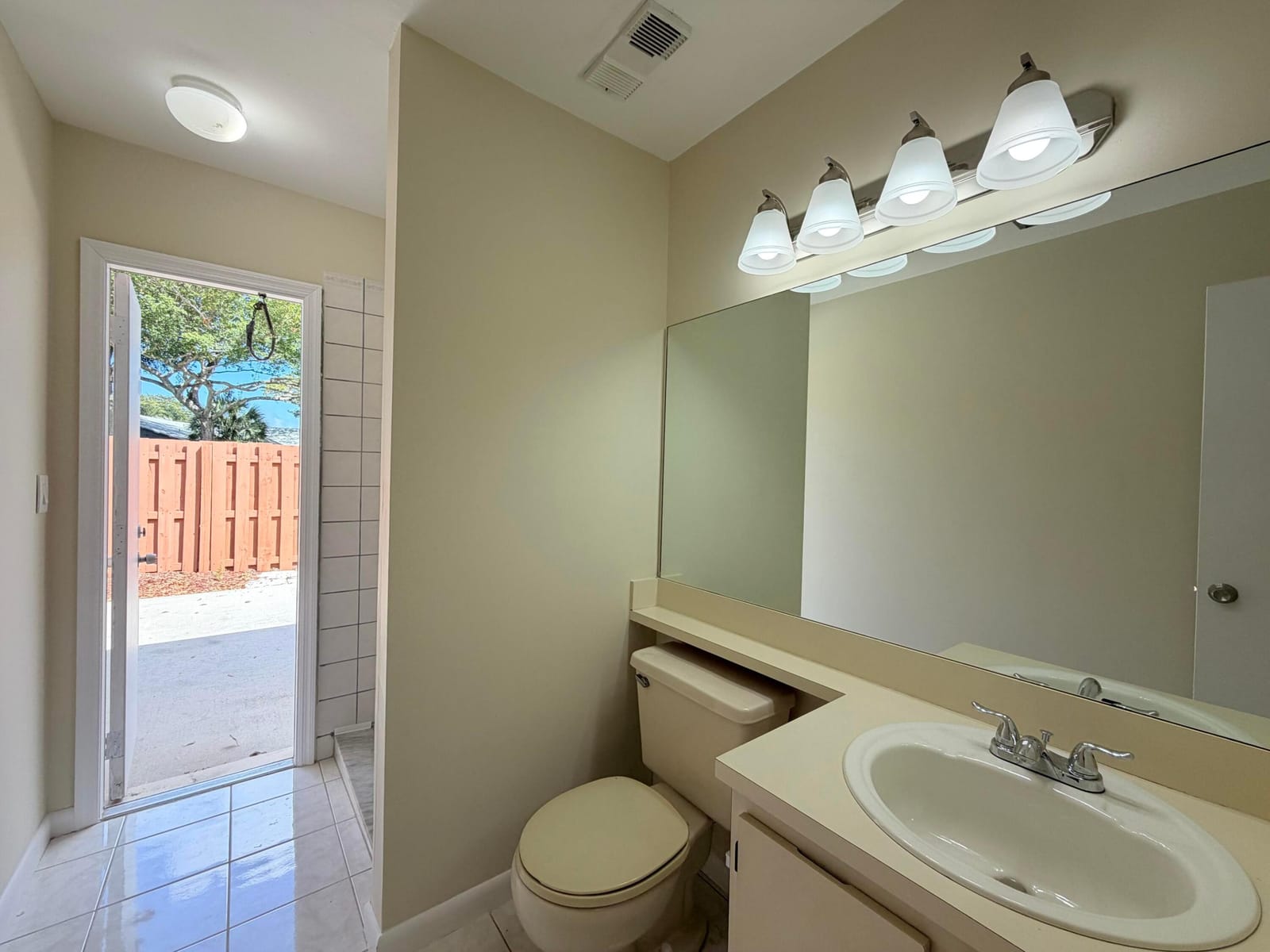 1040 Summit Place Circle B, West Palm Beach, FL 33415 photo 26