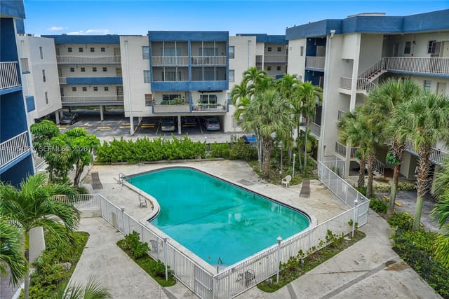 16750 NE 10th Avenue 314/315, North Miami Beach, FL 33162