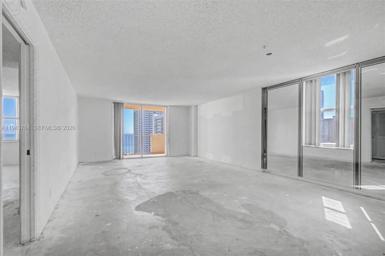 1865 S Ocean Drive 14M, Hallandale Beach, FL 33009 photo 15