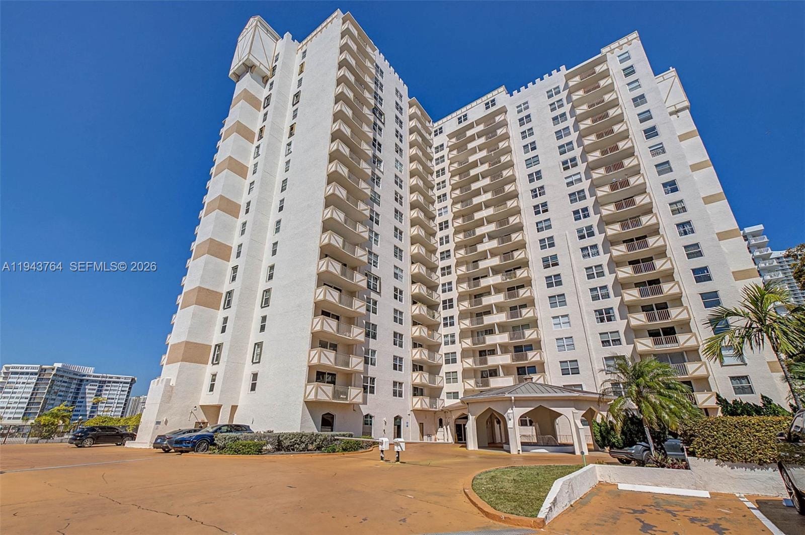 1865 S Ocean Drive 14M, Hallandale Beach, FL 33009 photo 7