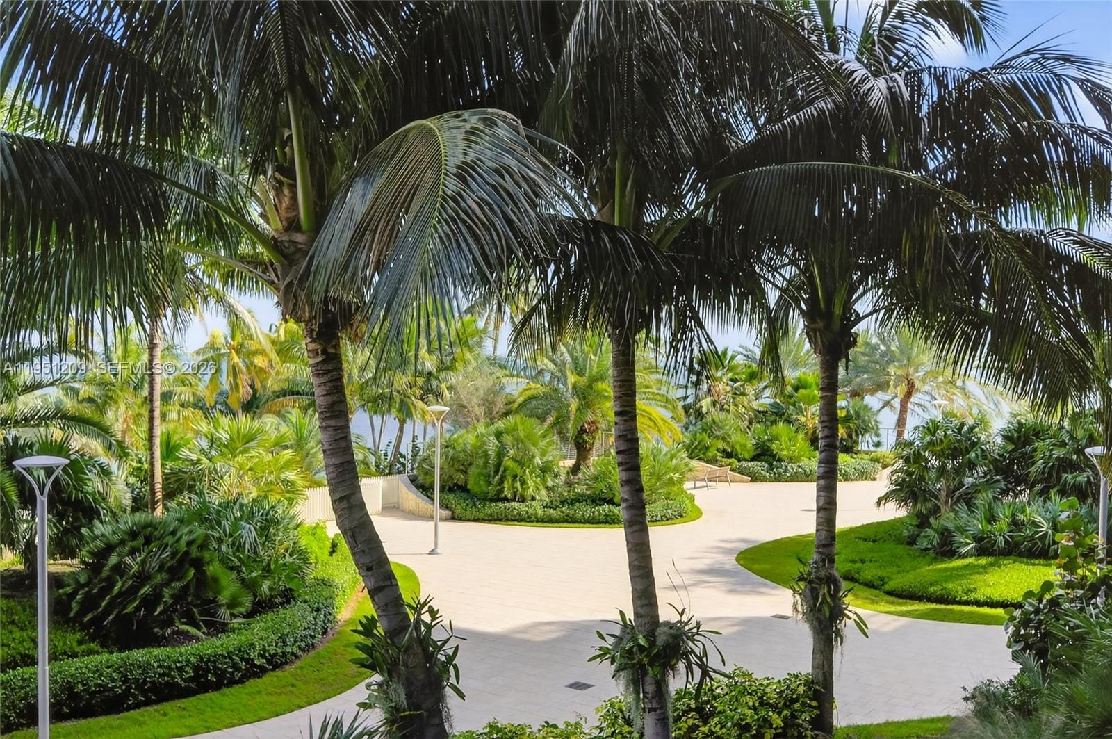 1 Grove Isle Drive A303, Miami, FL 33133 photo 20