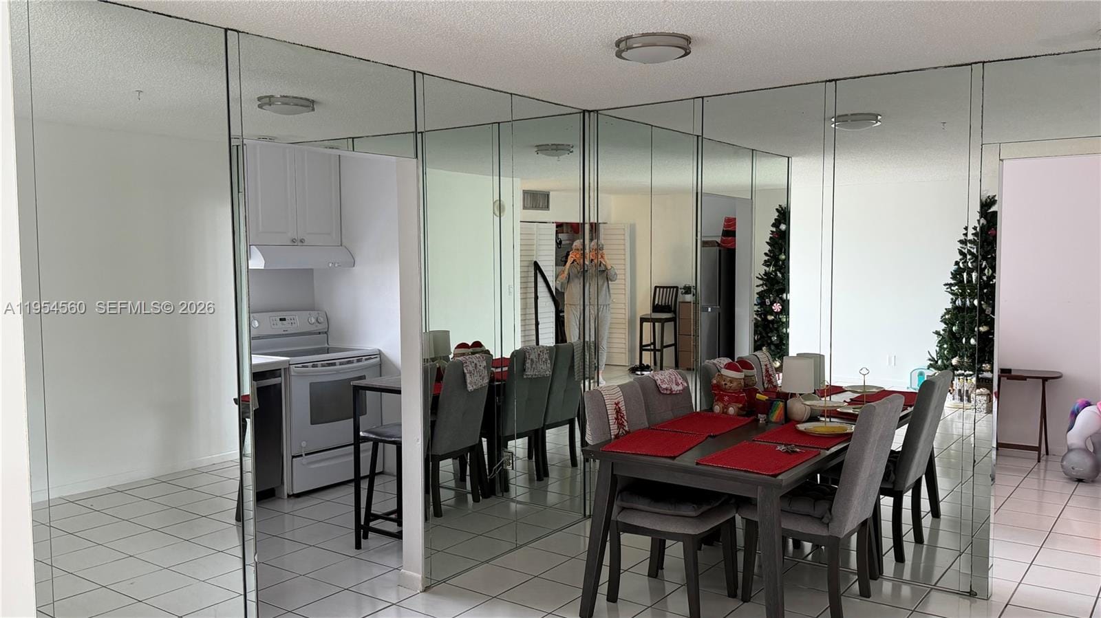 17011 N Bay Road 912, Sunny Isles Beach, FL 33160 photo 3