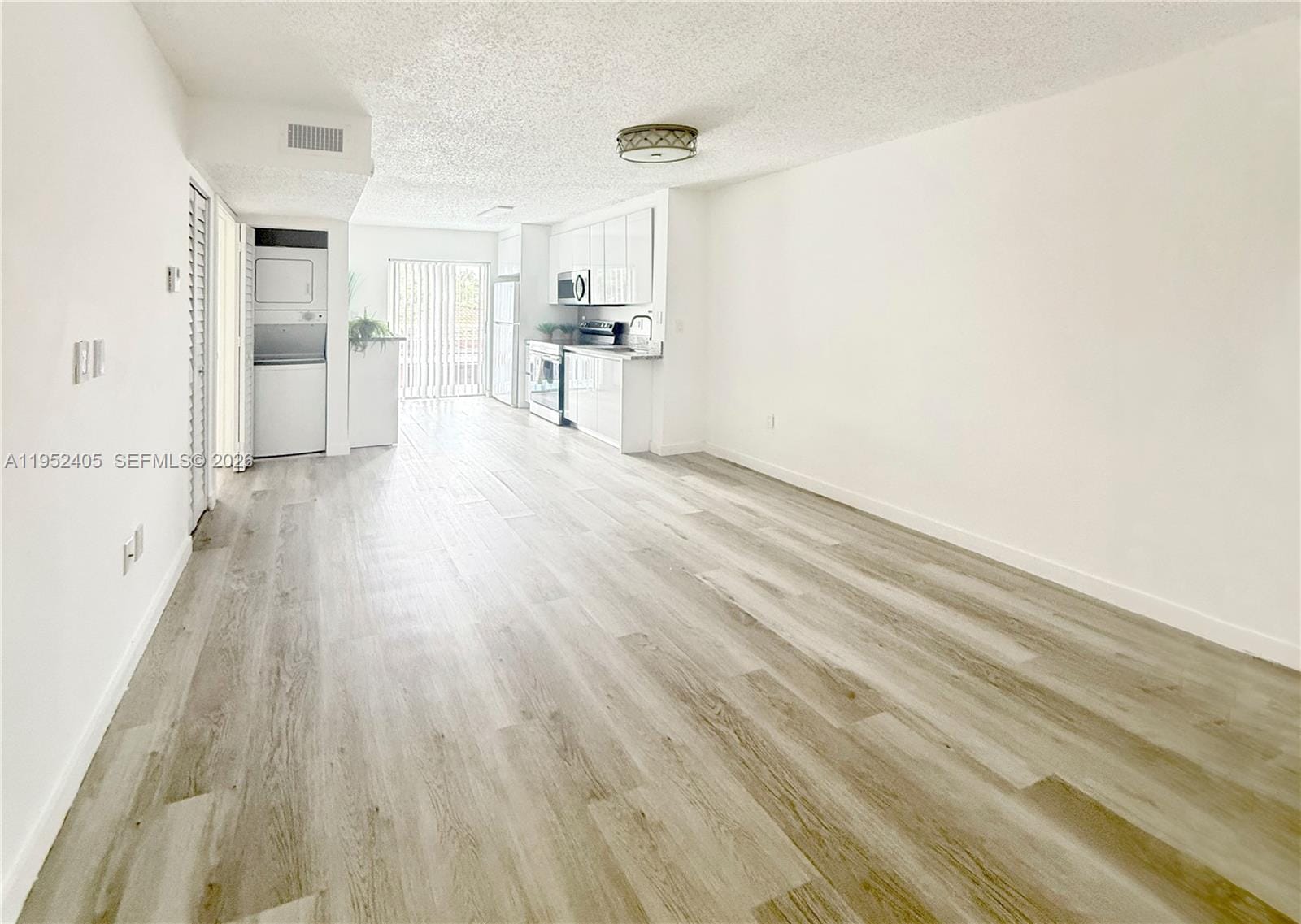 2575 SW 27th Avenue 210 — photo 2