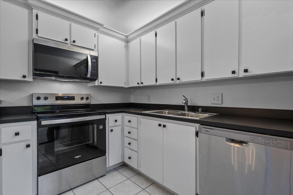 406 4th Terrace, Palm Beach Gardens, FL 33418 photo 9