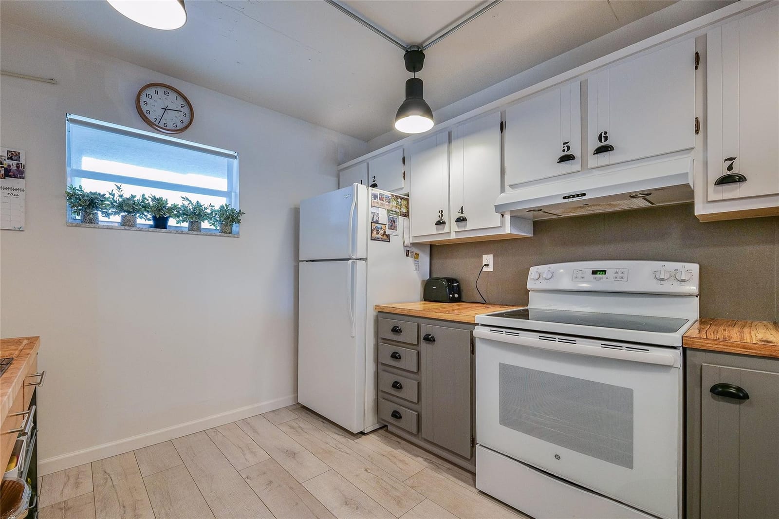 3920 Inverrary Boulevard 404-C — photo 12