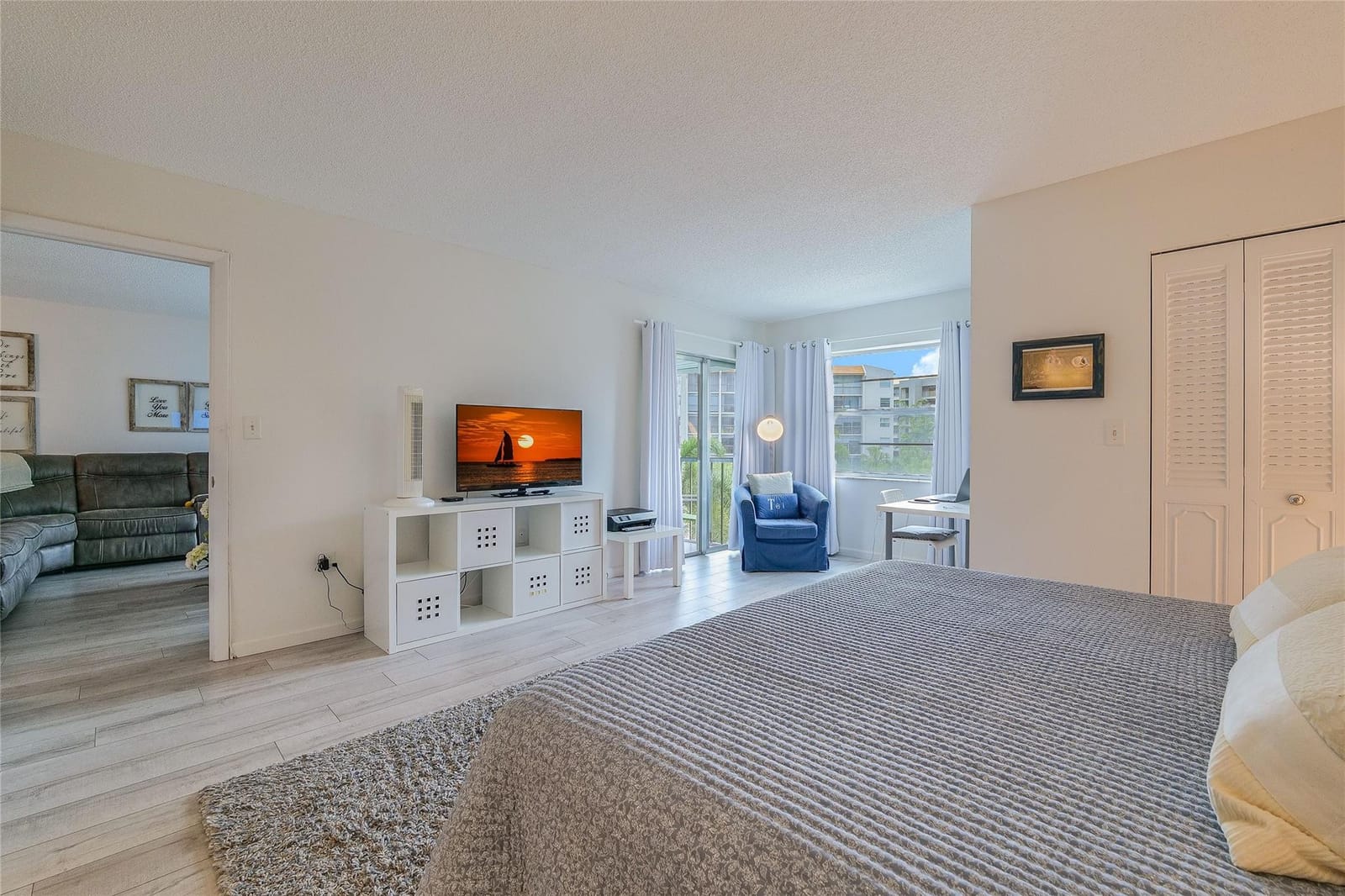 3920 Inverrary Boulevard 404-C, Lauderhill, FL 33319 photo 19