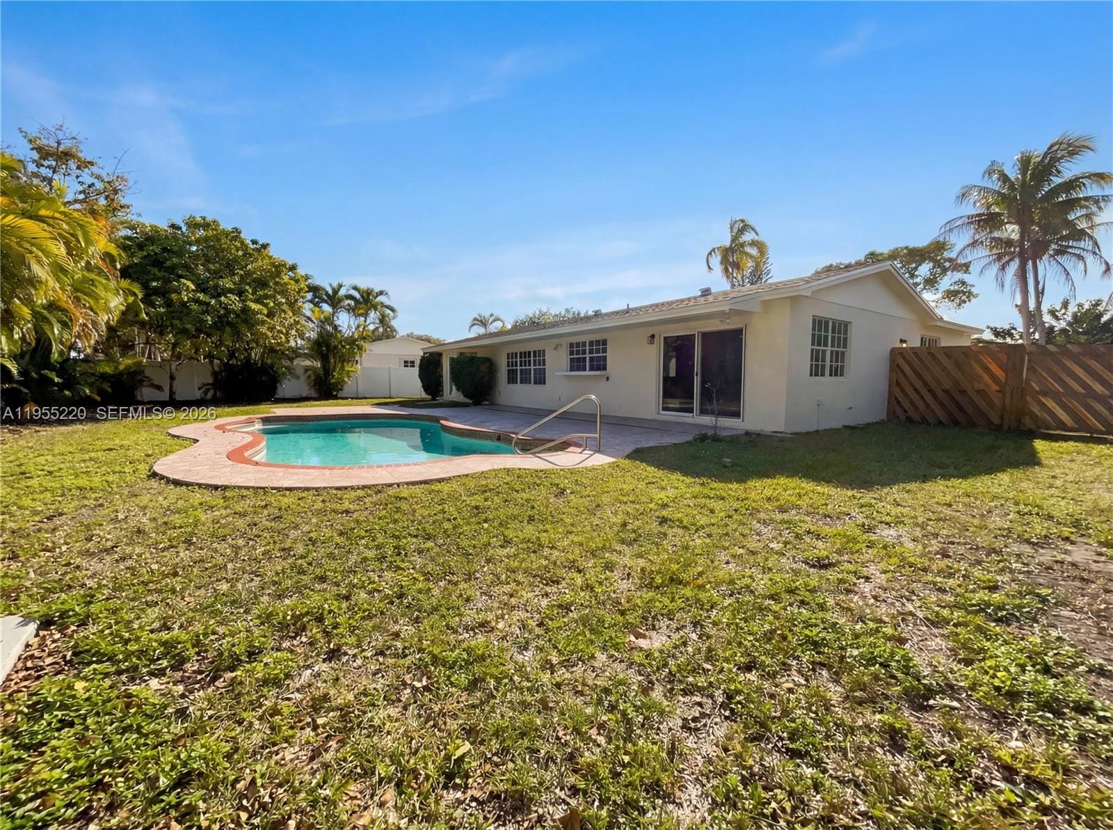 10001 SW 99th Avenue, Miami, FL 33176 photo 9