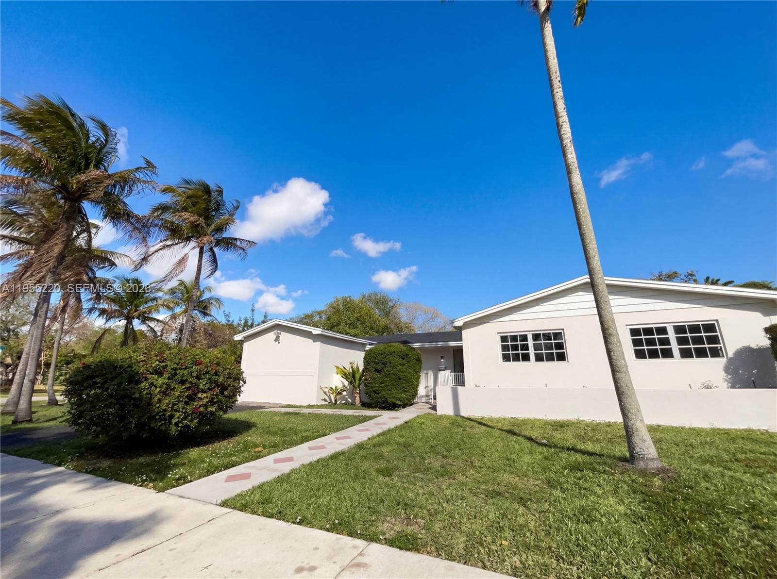 10001 SW 99th Avenue, Miami, FL 33176, Miami