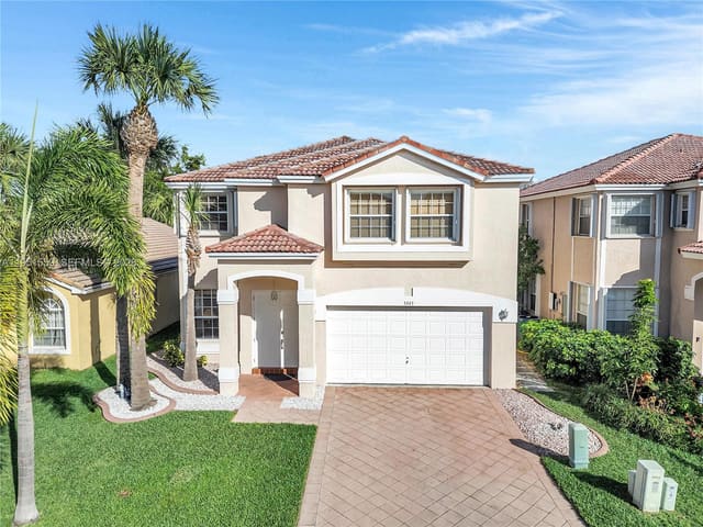 5323 NW 125th Avenue, Coral Springs, FL 33076