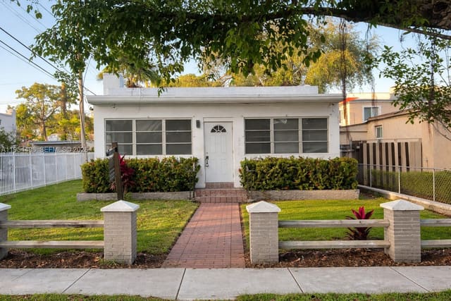 2217 SW 11th Street, sold in Byan Park, Miami, FL