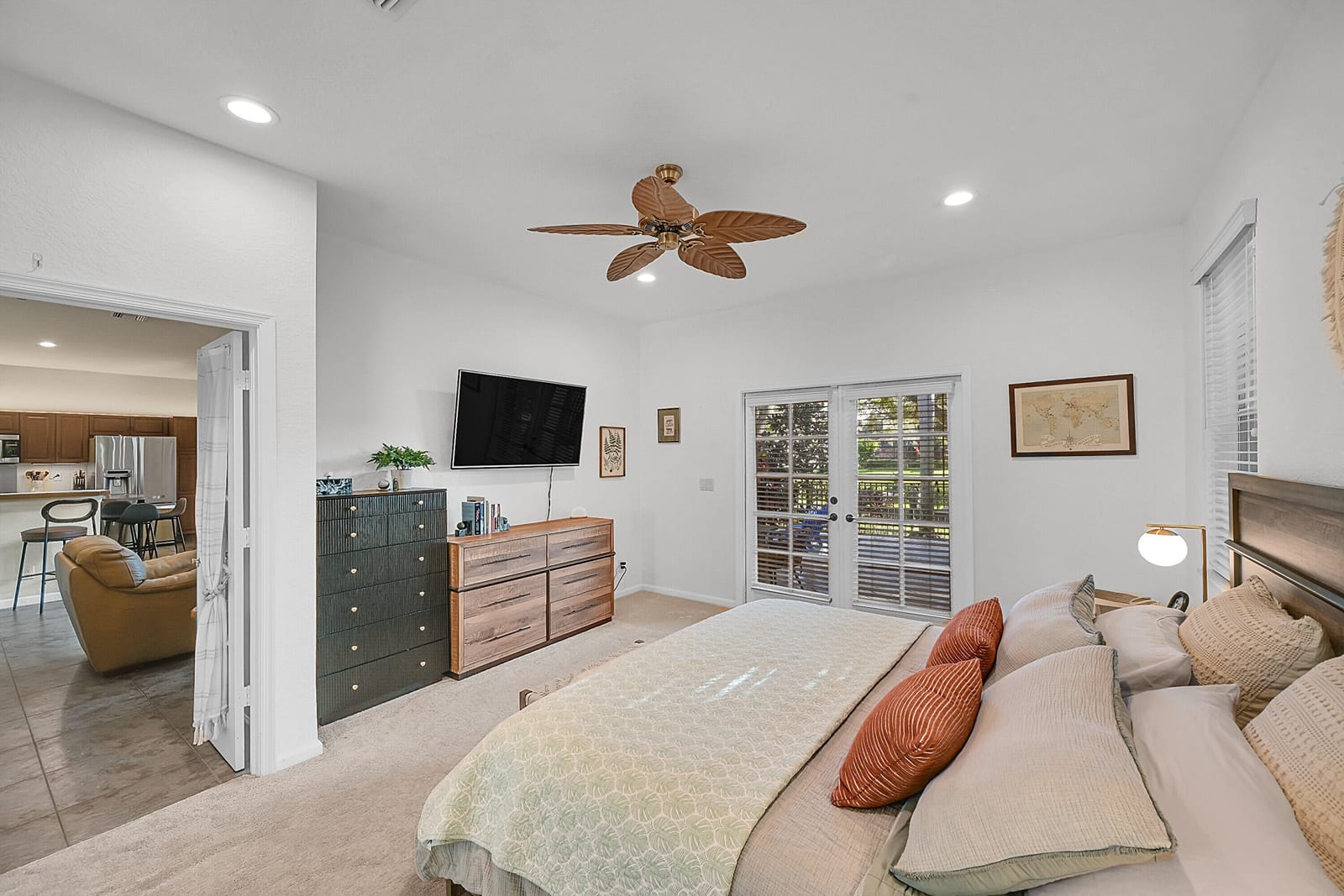 15 Lawrence Lake Drive, Boynton Beach, FL 33436 photo 12