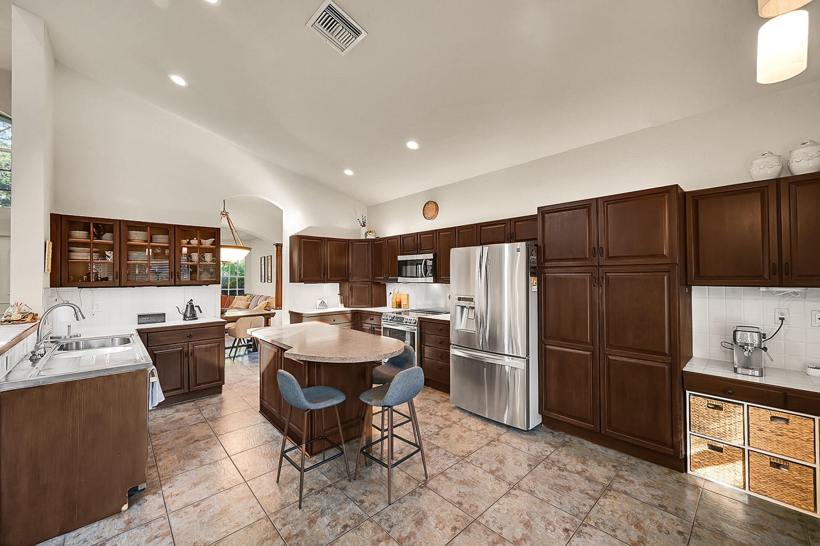 15 Lawrence Lake Drive, Boynton Beach, FL 33436 photo 6