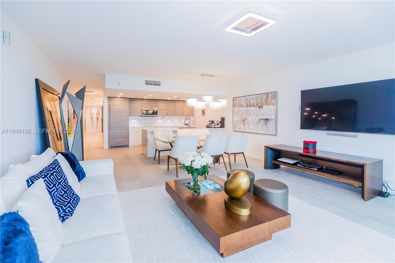 400 Sunny Isles Boulevard 1504, Sunny Isles Beach, FL 33160 photo 13