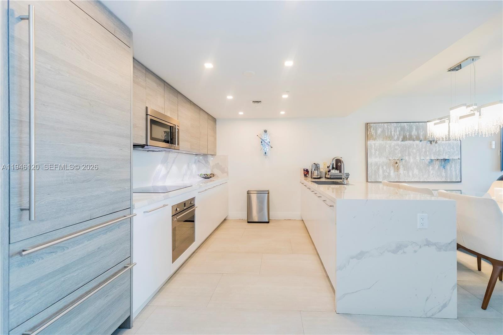 400 Sunny Isles Boulevard 1504, Sunny Isles Beach, FL 33160 photo 15