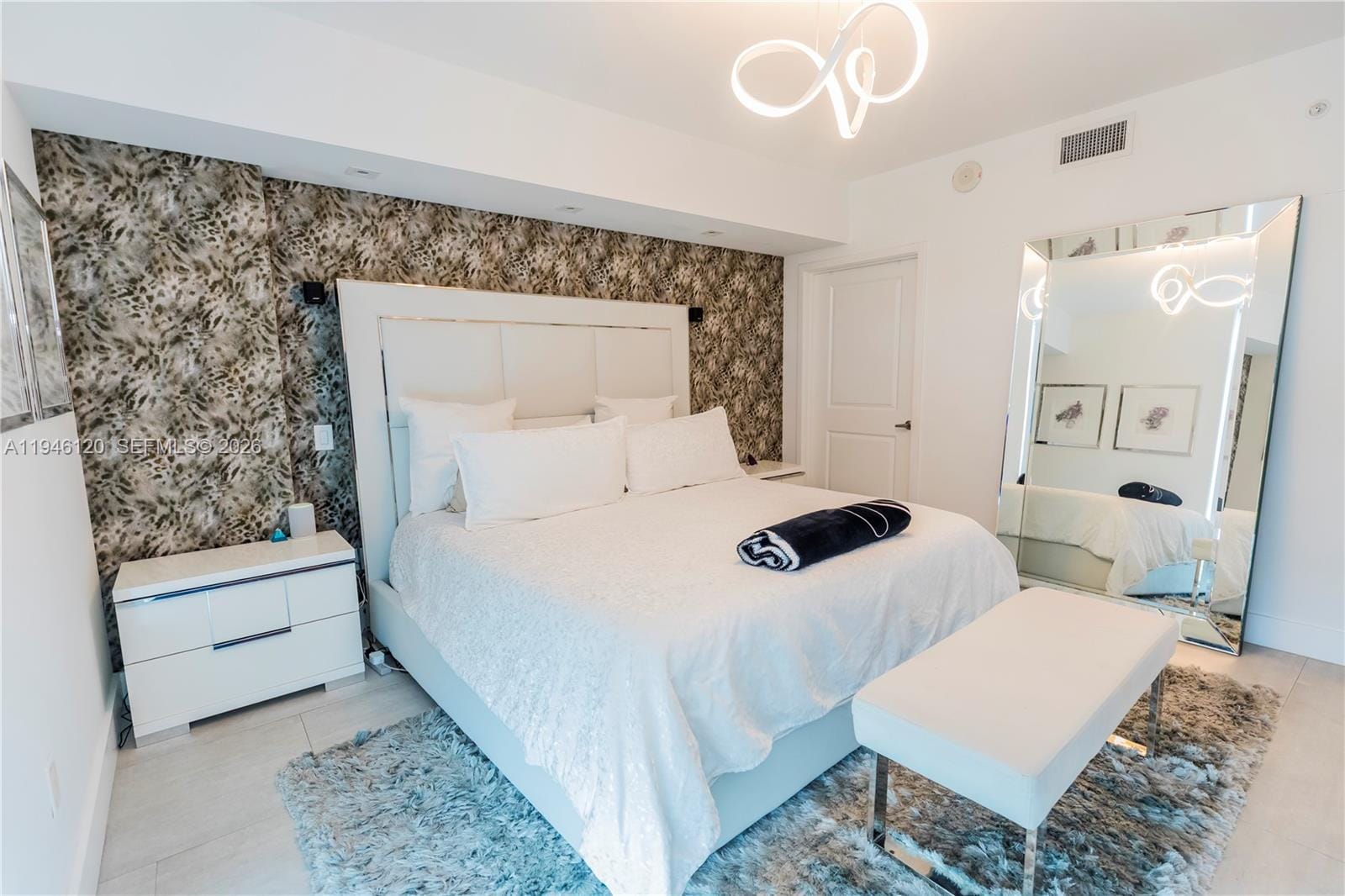 400 Sunny Isles Boulevard 1504, Sunny Isles Beach, FL 33160 photo 20