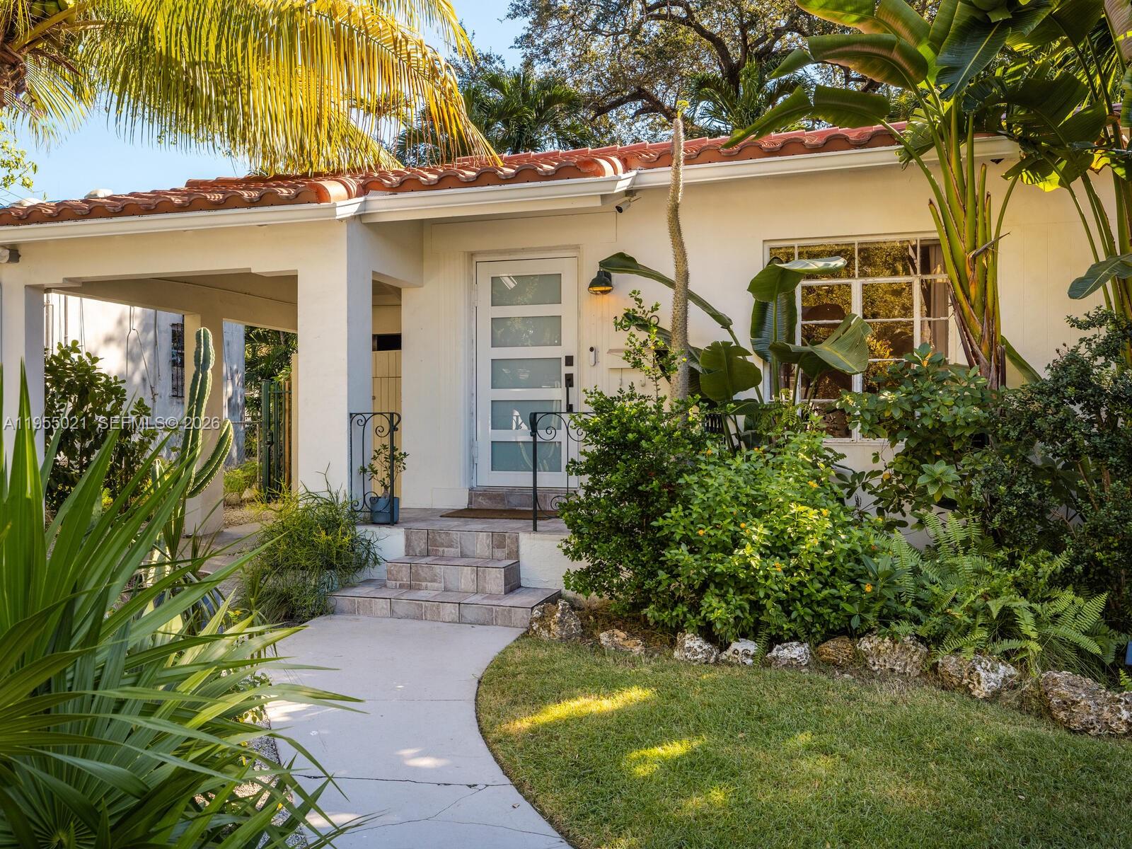 1009 NW 11th Court, Miami, FL 33136