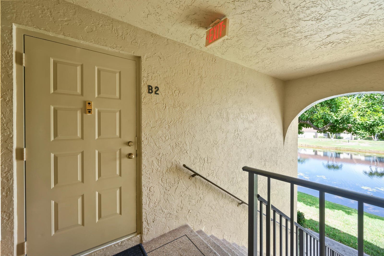 723 Sunny Pine Way B2 — photo 2